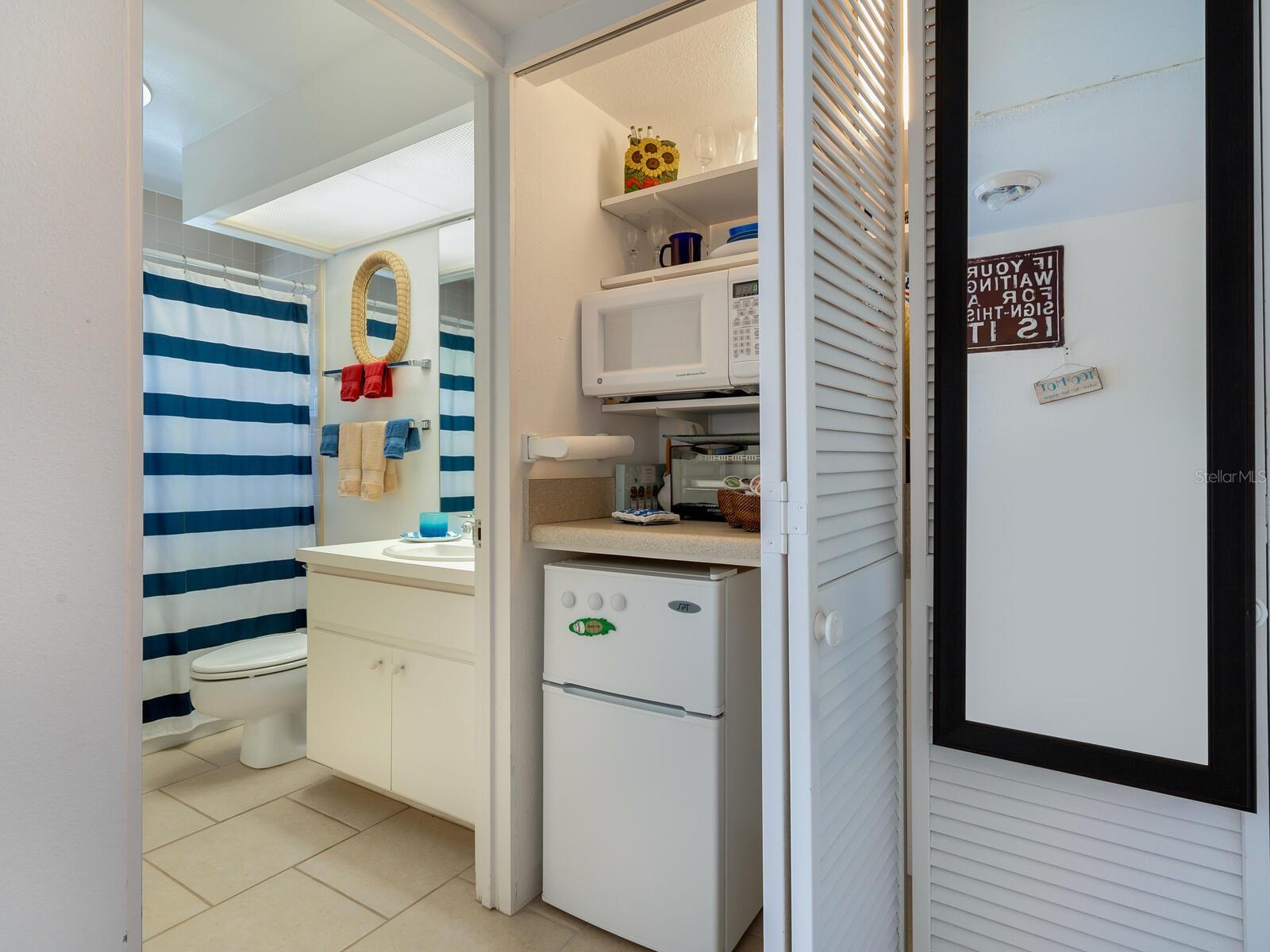 SANDERLING CLUB, SIESTA PROPERTIES - Residential