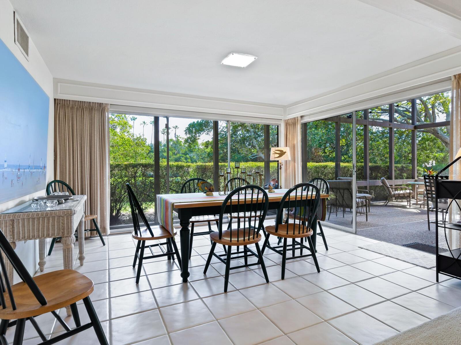 SANDERLING CLUB, SIESTA PROPERTIES - Residential