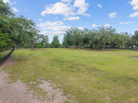 Tiny photo for 11140 NW 160th Avenue, Morriston, FL 32668 (MLS # OM726222)