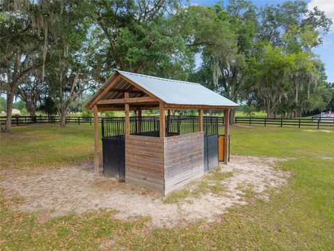 Tiny photo for 11140 NW 160th Avenue, Morriston, FL 32668 (MLS # OM726222)