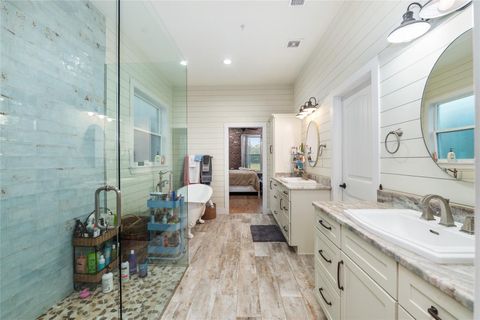 Tiny photo for 11140 NW 160th Avenue, Morriston, FL 32668 (MLS # OM726222)
