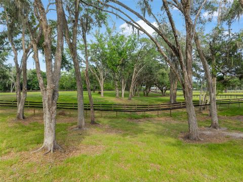 Tiny photo for 11140 NW 160th Avenue, Morriston, FL 32668 (MLS # OM726222)