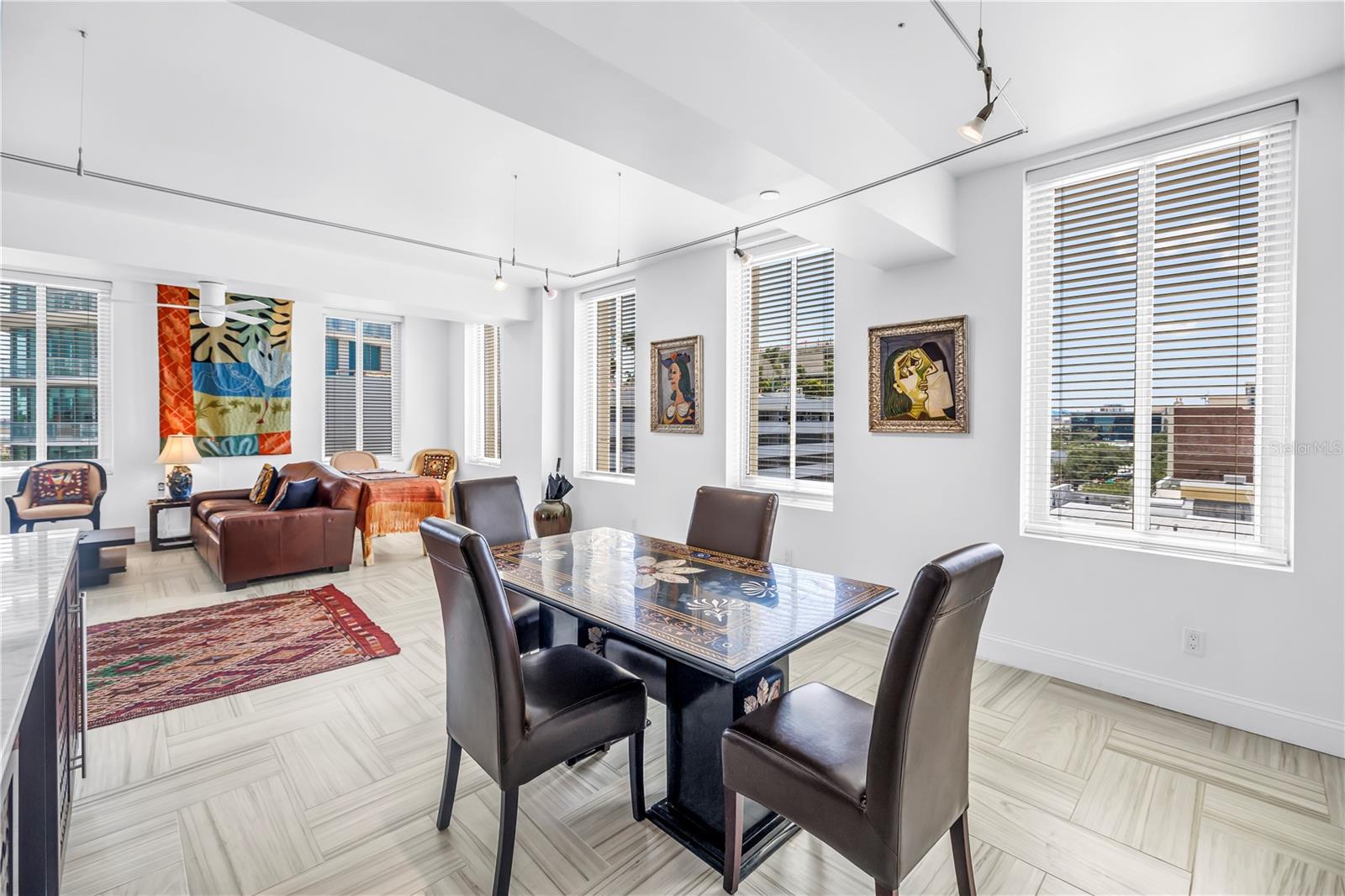 405 CENTRAL AVENUE 600