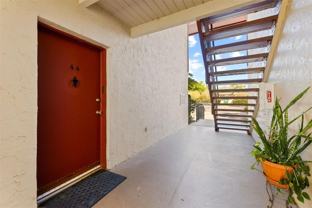 Photo of 8601 Huron Ct #44, Tampa, FL 33614 (MLS # TB8504068)