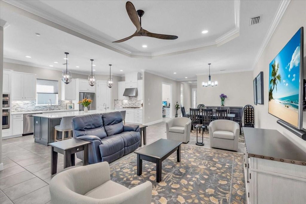 Photo of 5334 Morey Farms Loop, Palmetto, FL 34221 (MLS # A4671318)