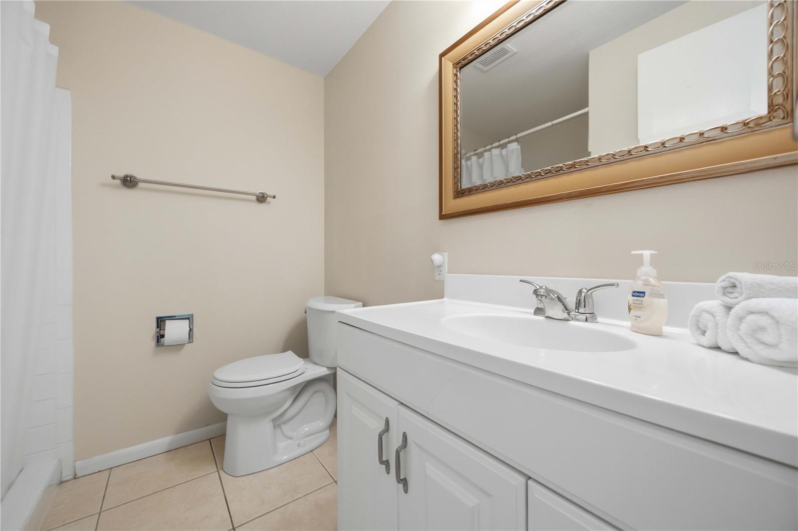 SOUTH VENICE UN 29 - Residential