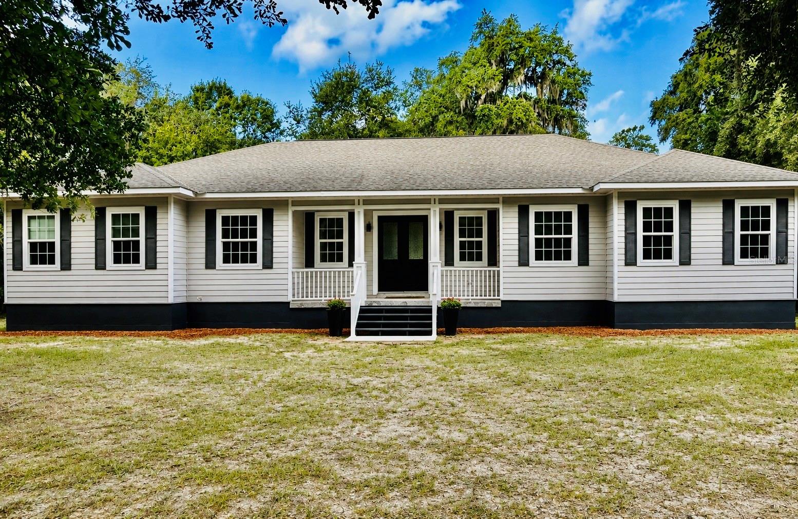 3390 WOODBERRY COURT