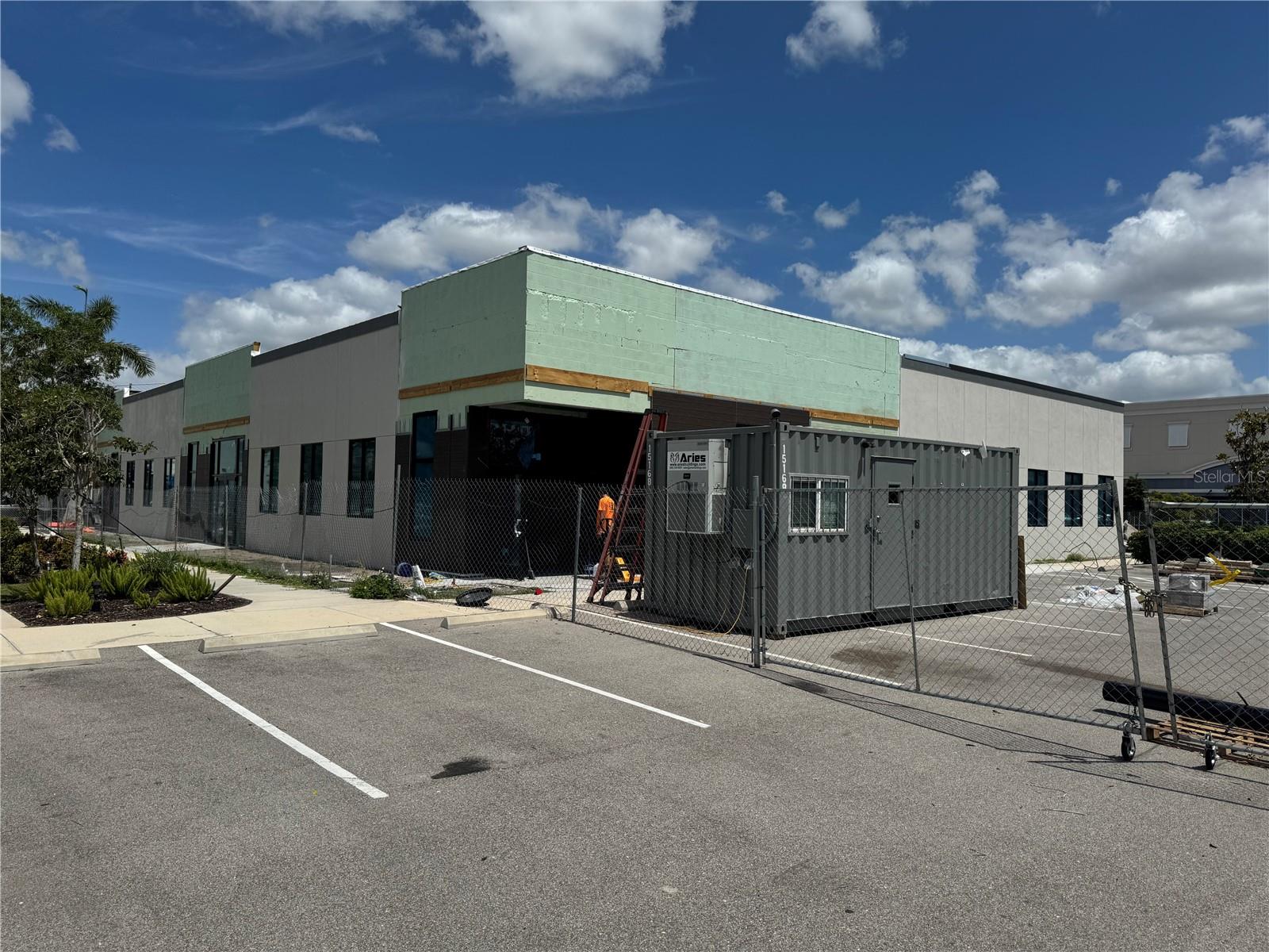 FRUITVILLE COMMONS LAND CONDO - Commercial Lease