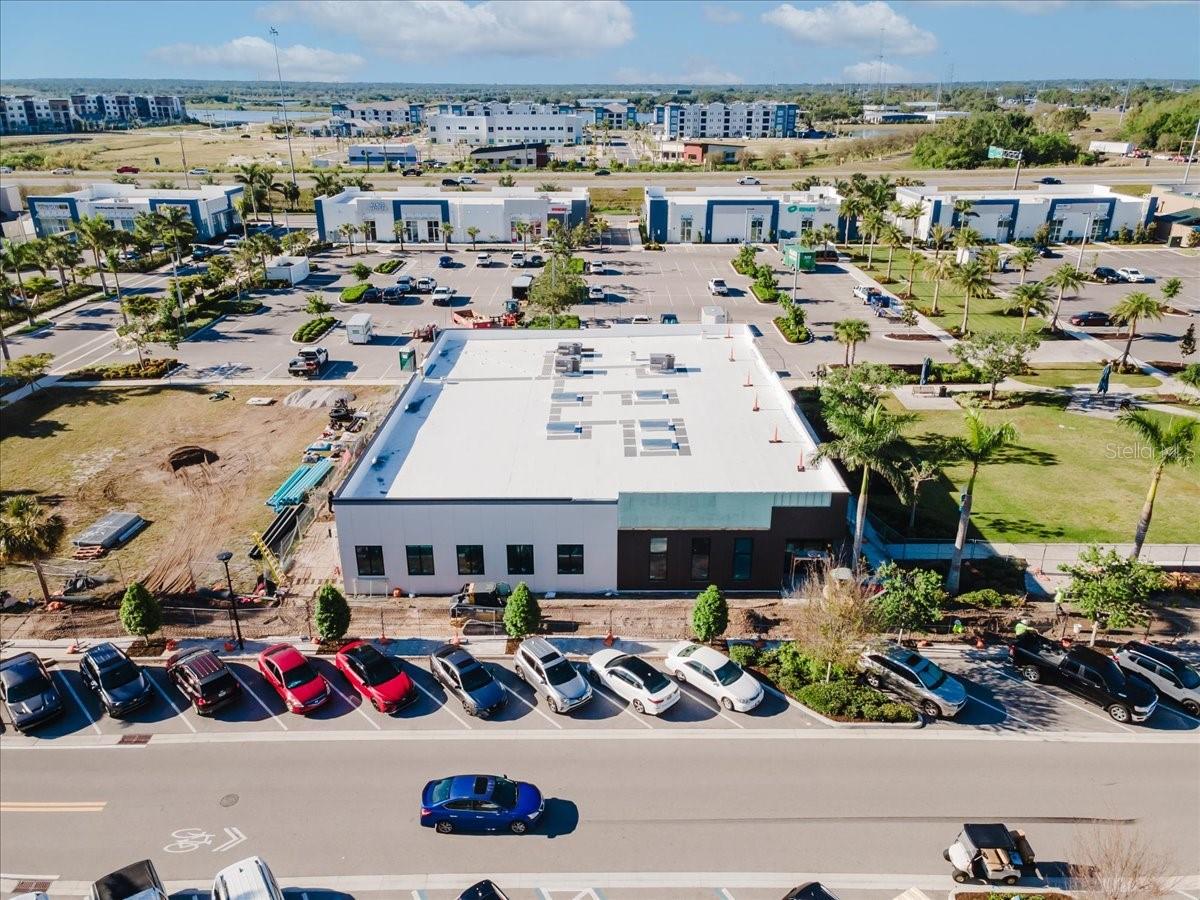 FRUITVILLE COMMONS LAND CONDO - Commercial Lease