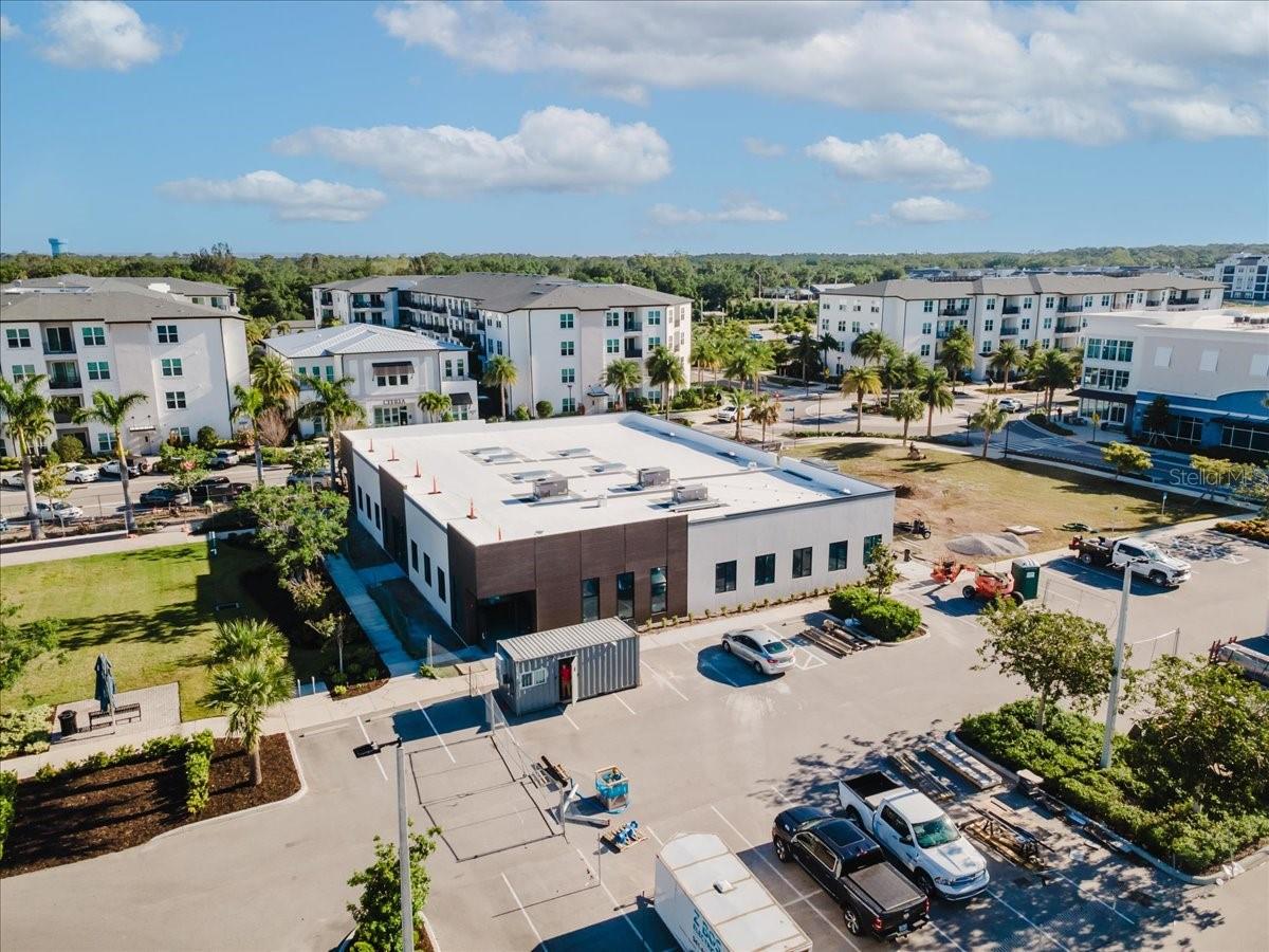 FRUITVILLE COMMONS LAND CONDO - Commercial Lease