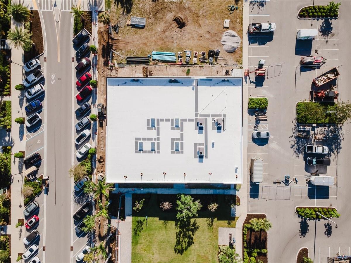 FRUITVILLE COMMONS LAND CONDO - Commercial Lease