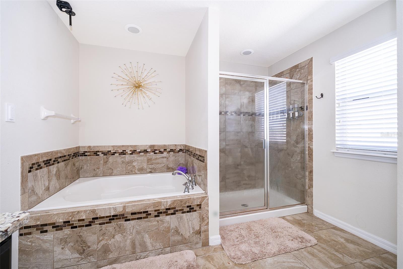 VILLAGIO - Residential Lease