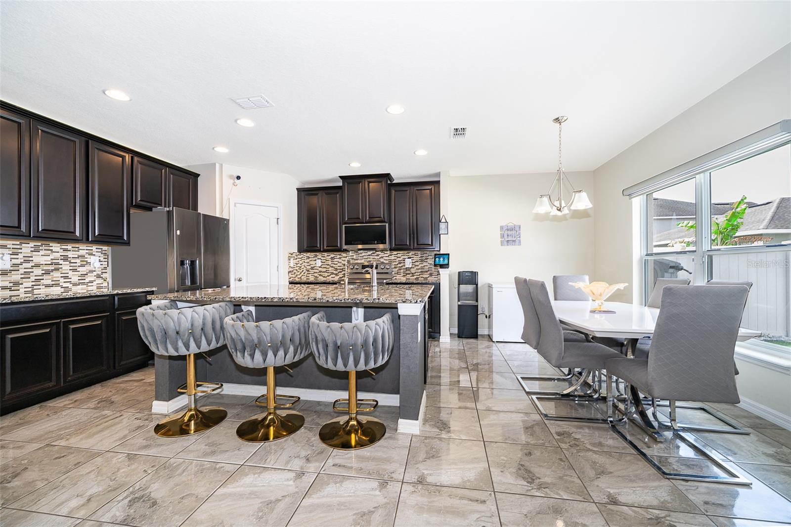 VILLAGIO - Residential Lease