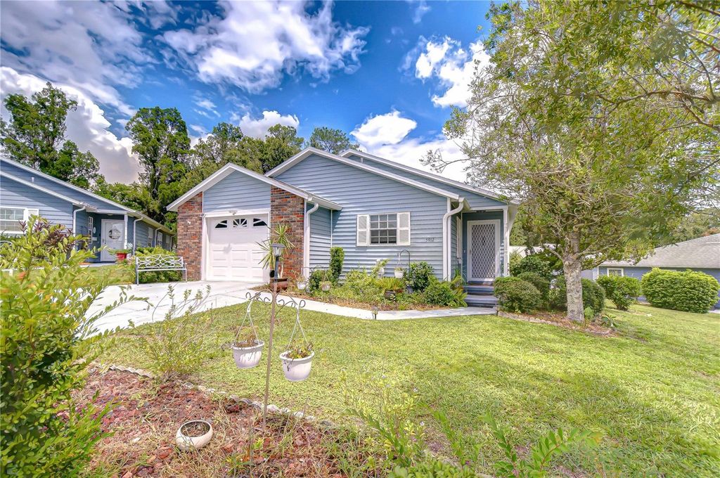 Photo of 5912 Newberry Court, Zephyrhills, FL 33542 (MLS # TB8410934)