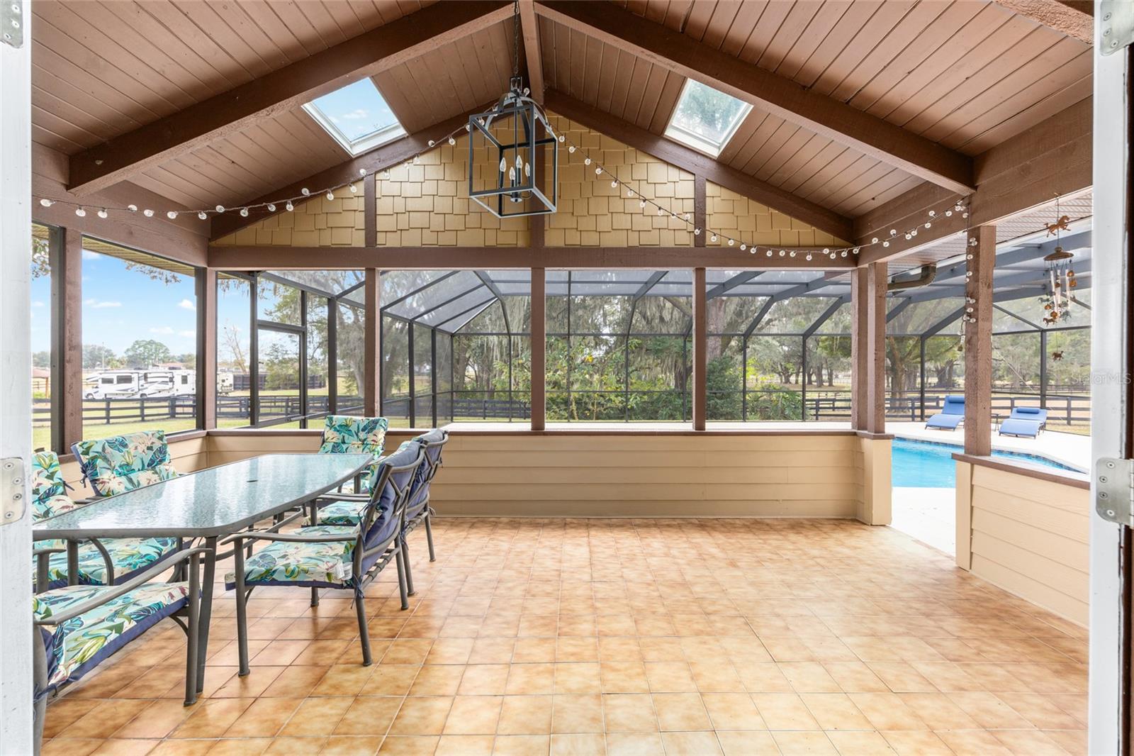 MEADOW LANDS - Residential