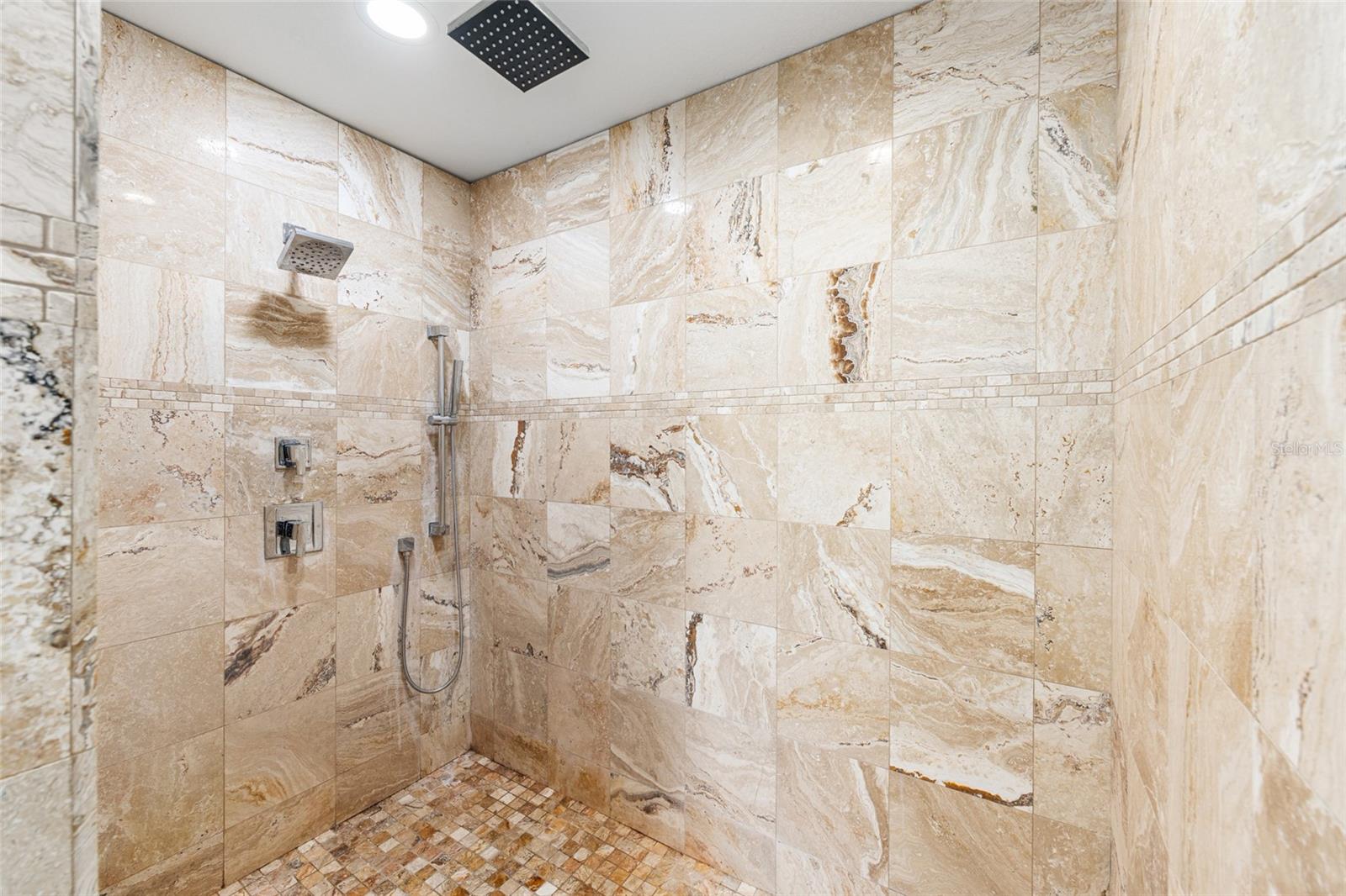 MEADOW LANDS - Residential