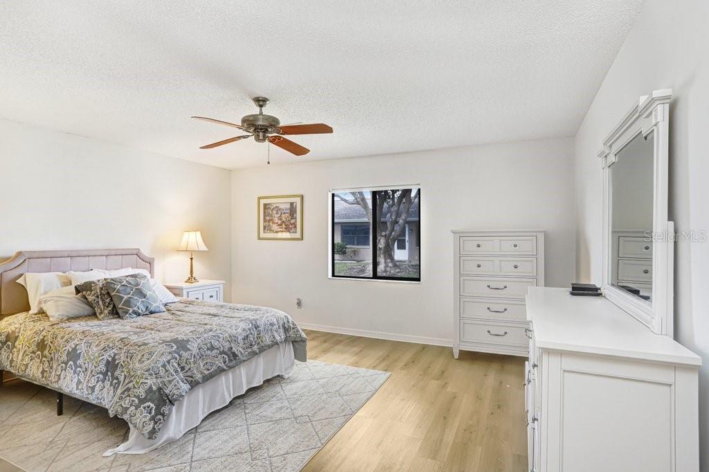 IDLEWOOD CONDO PH 2 - Residential