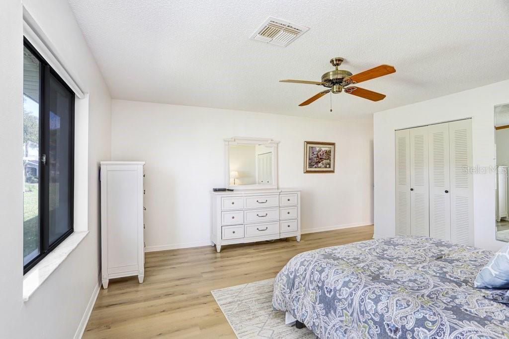 IDLEWOOD CONDO PH 2 - Residential