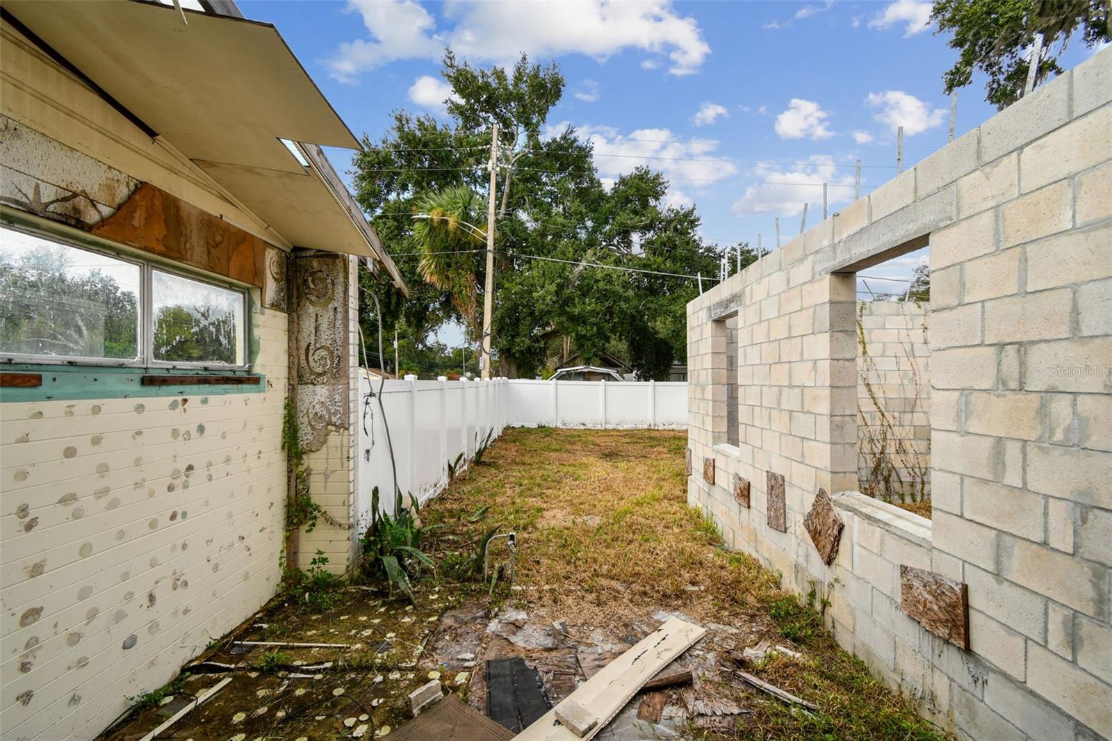 LAKE SUE PARK - Land