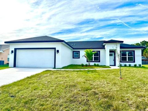 Photo of 714 Santo Domingo Avenue SW, Palm Bay, FL 32908 (MLS # O6359026)