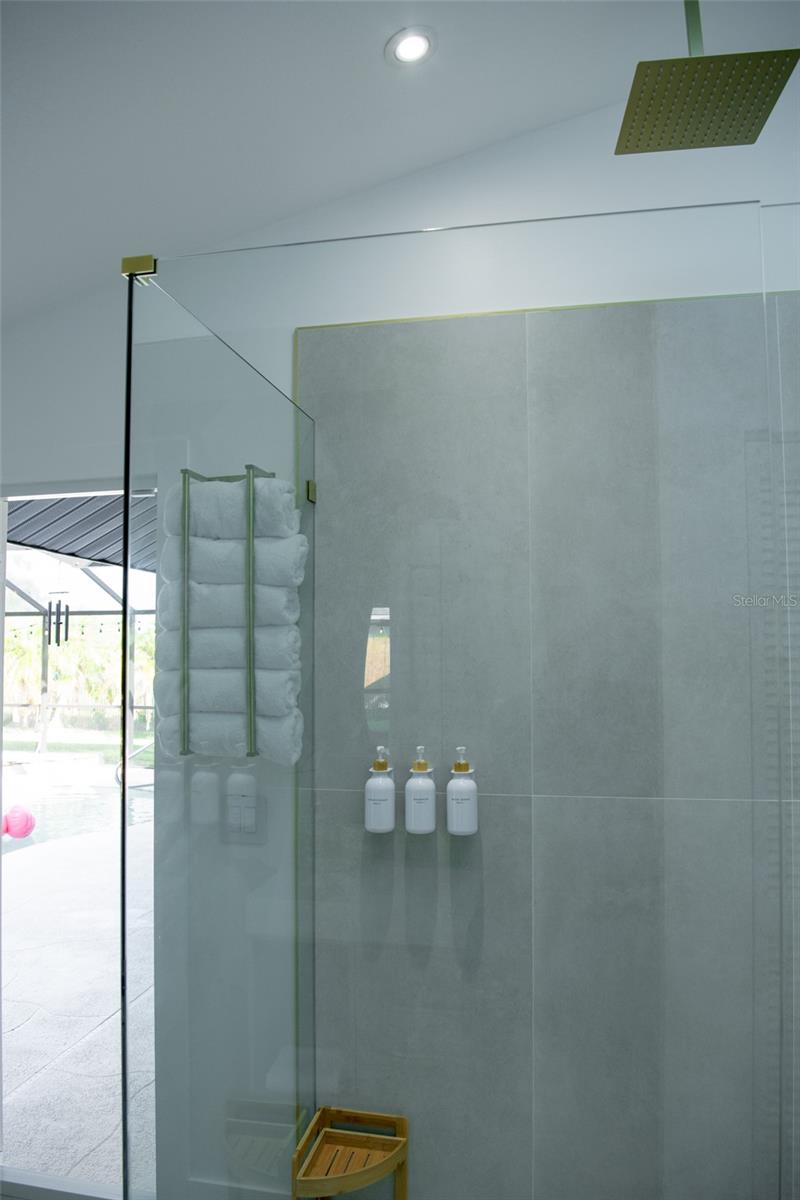 VENICE GARDENS SEC 3 - Residential