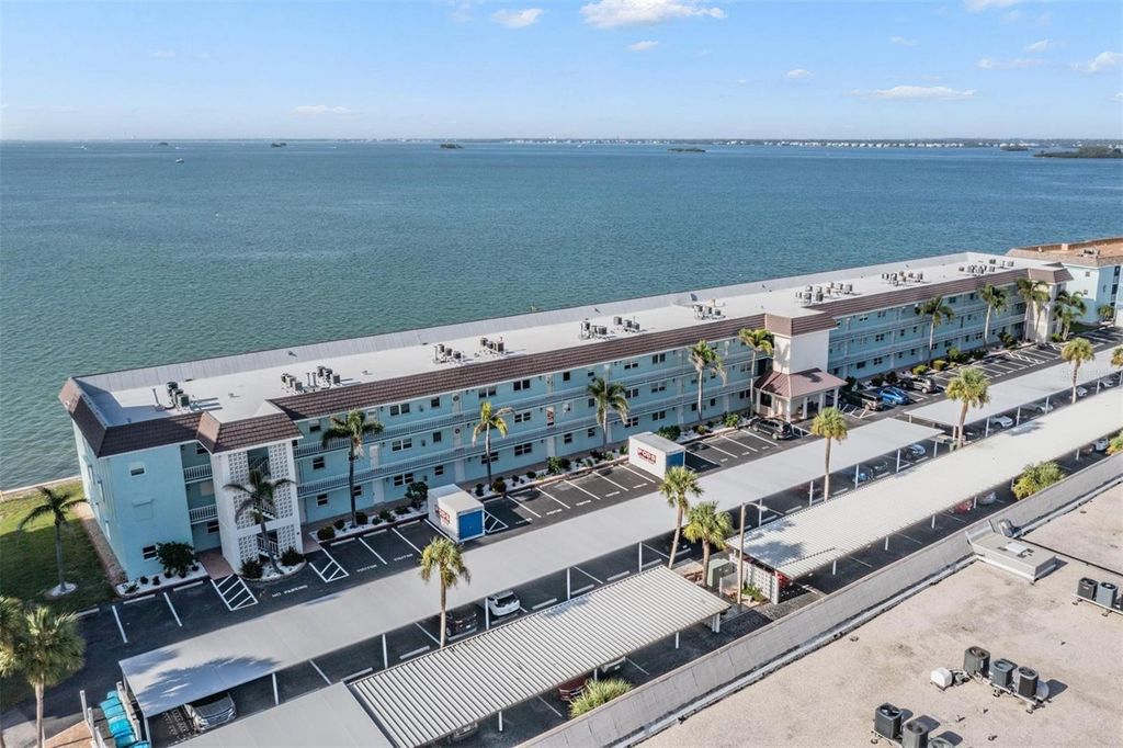 Photo of 7 Dunoon Place #111, Dunedin, FL 34698 (MLS # TB8475228)