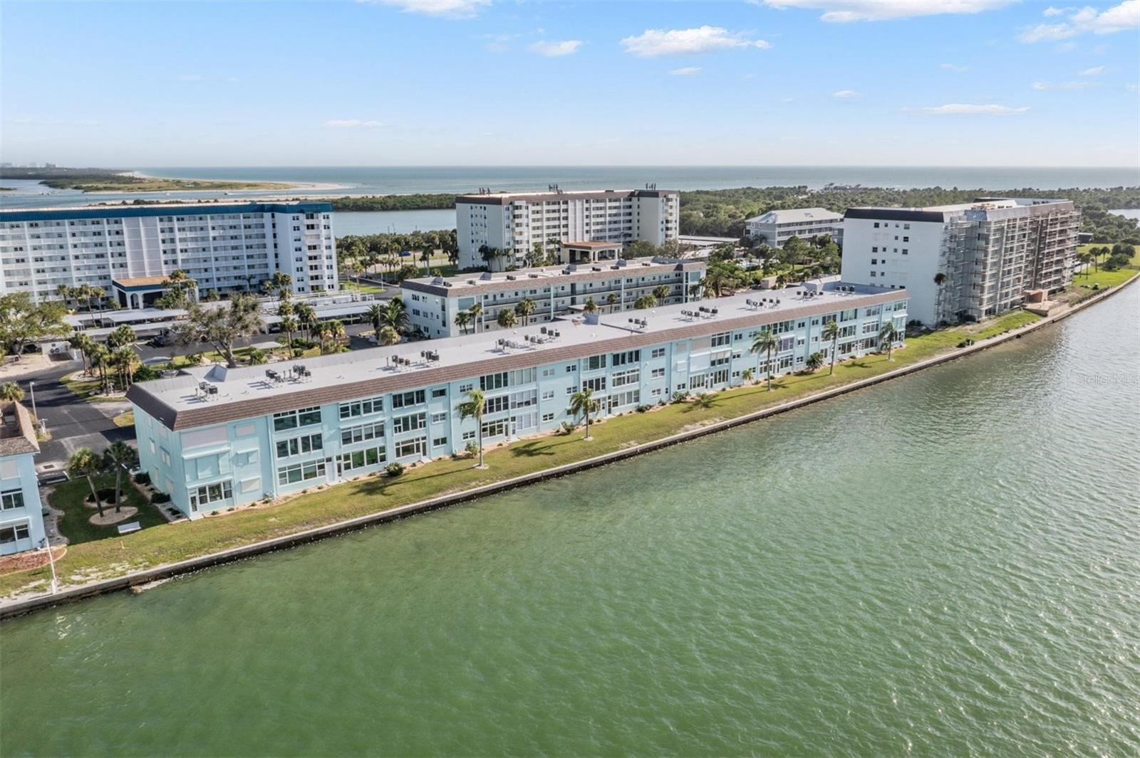 ROYAL STEWART ARMS - Residential