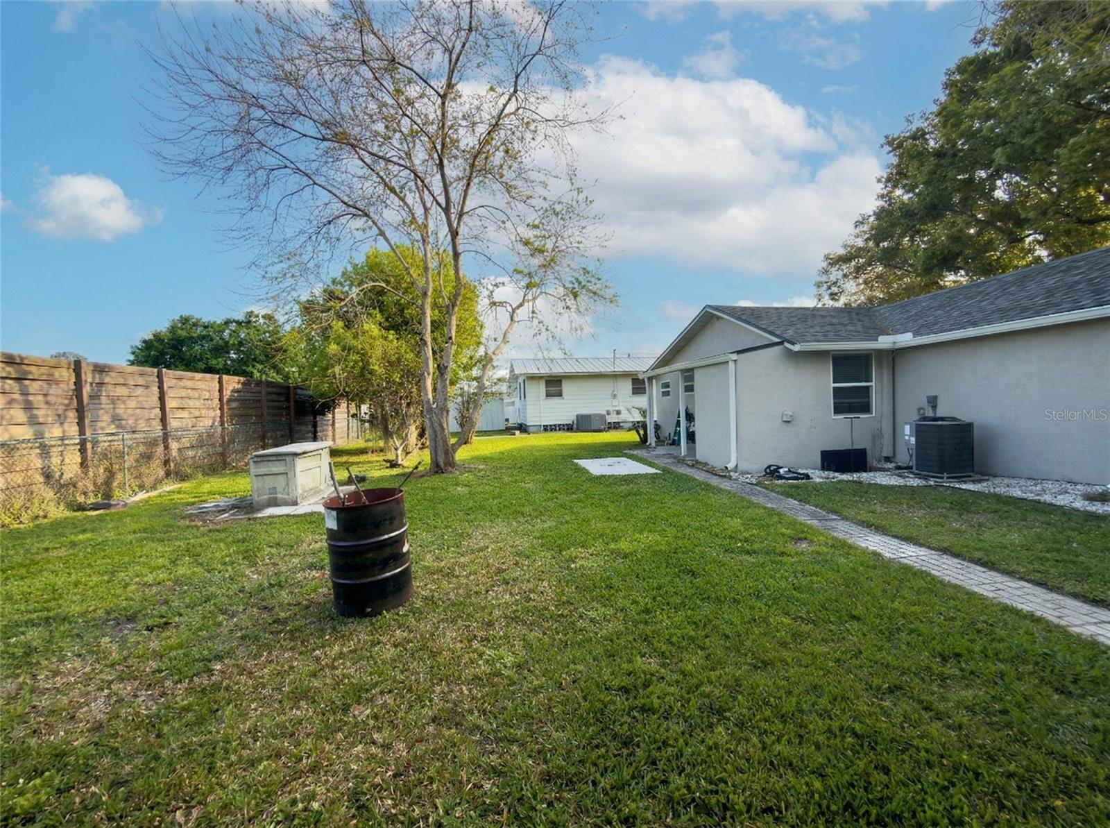 PINE GROVE PARK - Residential