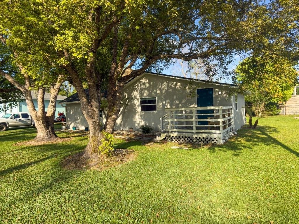 Photo of 1611 Salmon Street, Saint Cloud, FL 34771 (MLS # S5146736)
