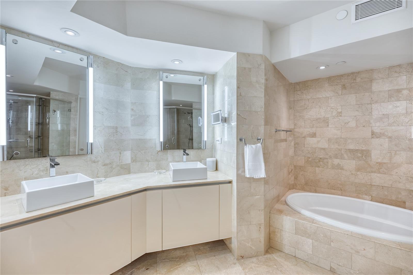 CONDADO - Residential