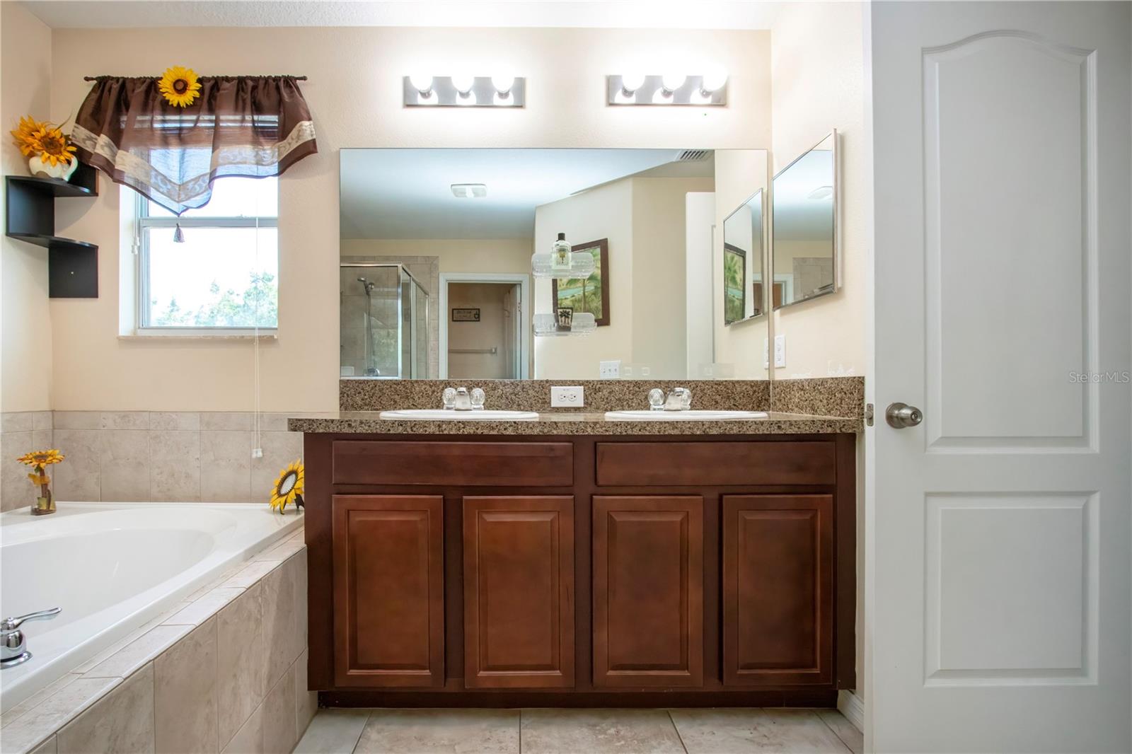 SUMMERFIELD CROSSINGS VILLAGE - Residential