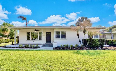 Photo of 1619 N Westmoreland Dr, Orlando, FL 32804 (MLS # O6394499)