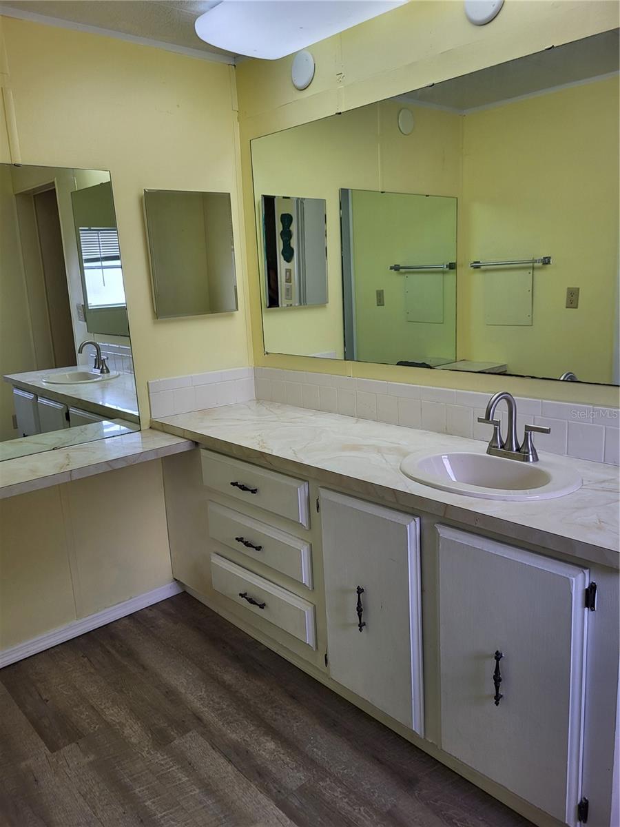 MAPLE LEAF MOBILE HOME PARK CONDO - Residential Lease