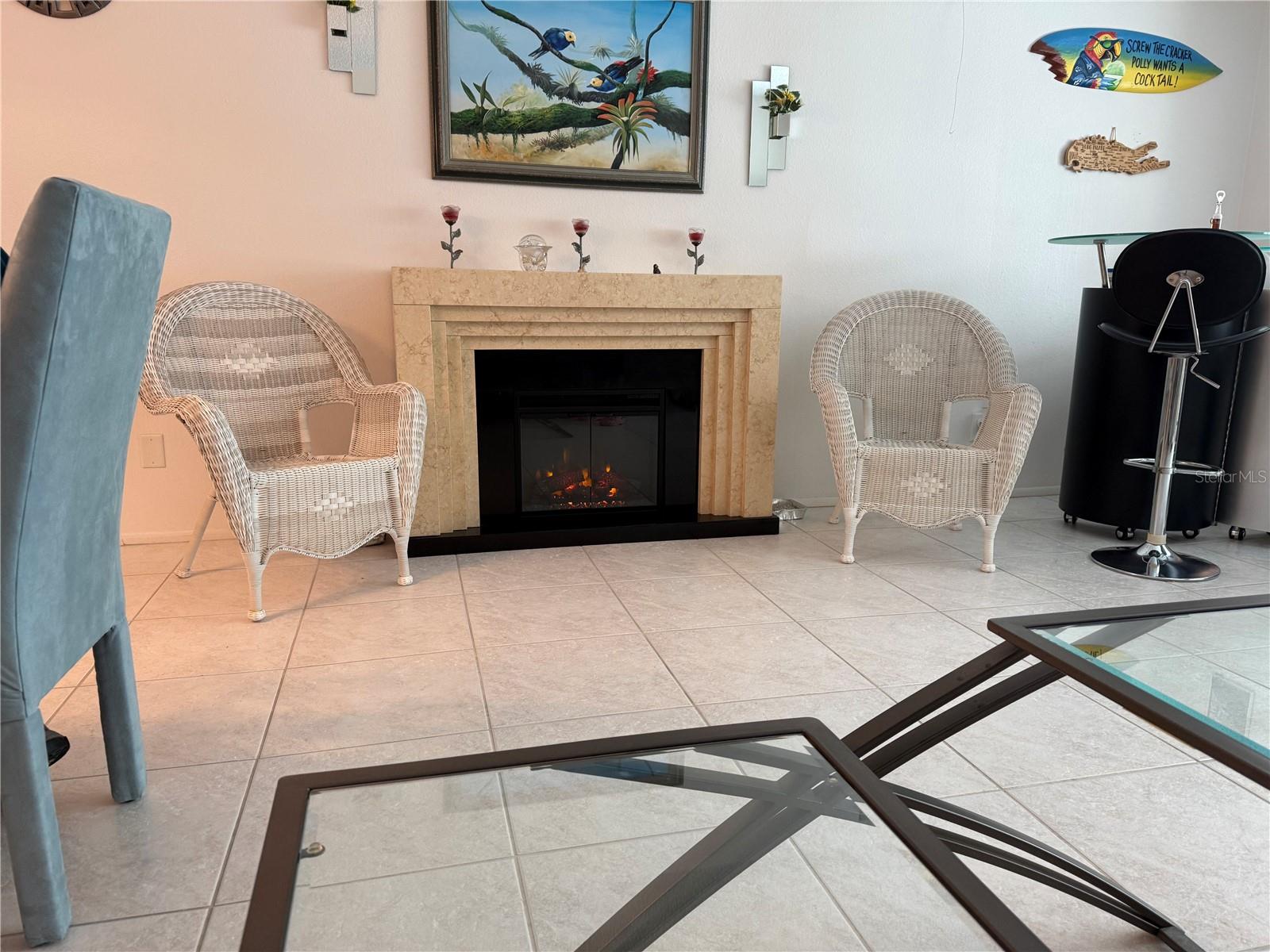 ON TOP OF THE WORLD - Residential Lease