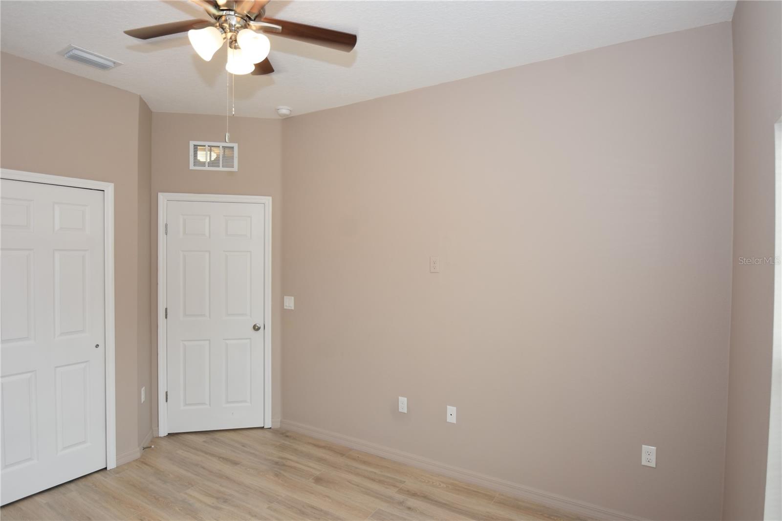 LEHIGH WOODS - Residential Lease