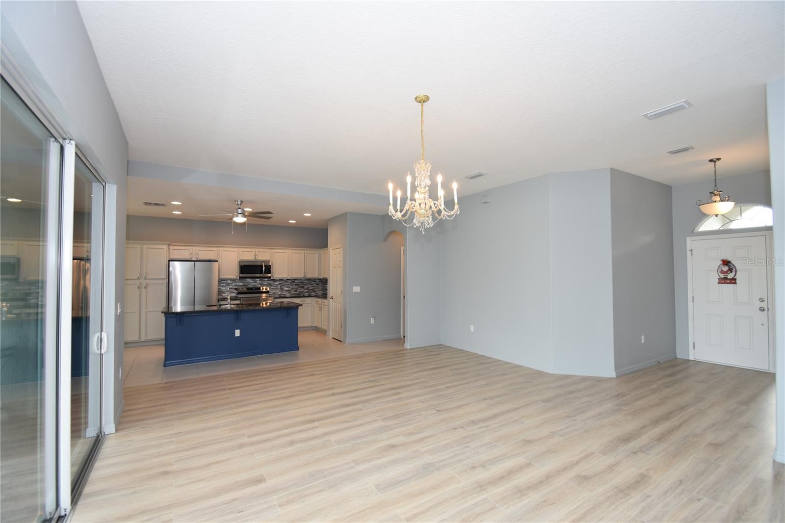 LEHIGH WOODS - Residential Lease