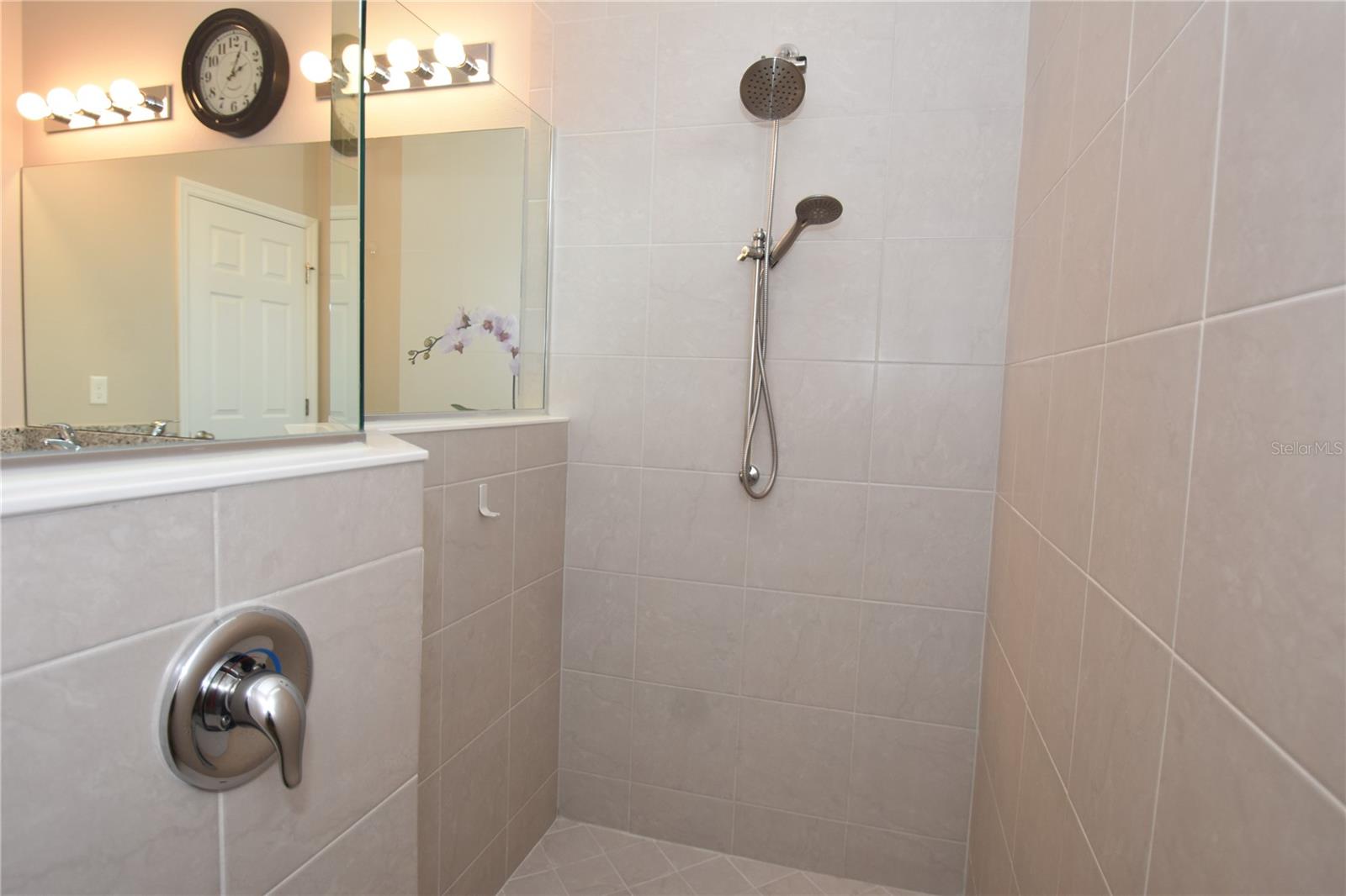 LEHIGH WOODS - Residential Lease