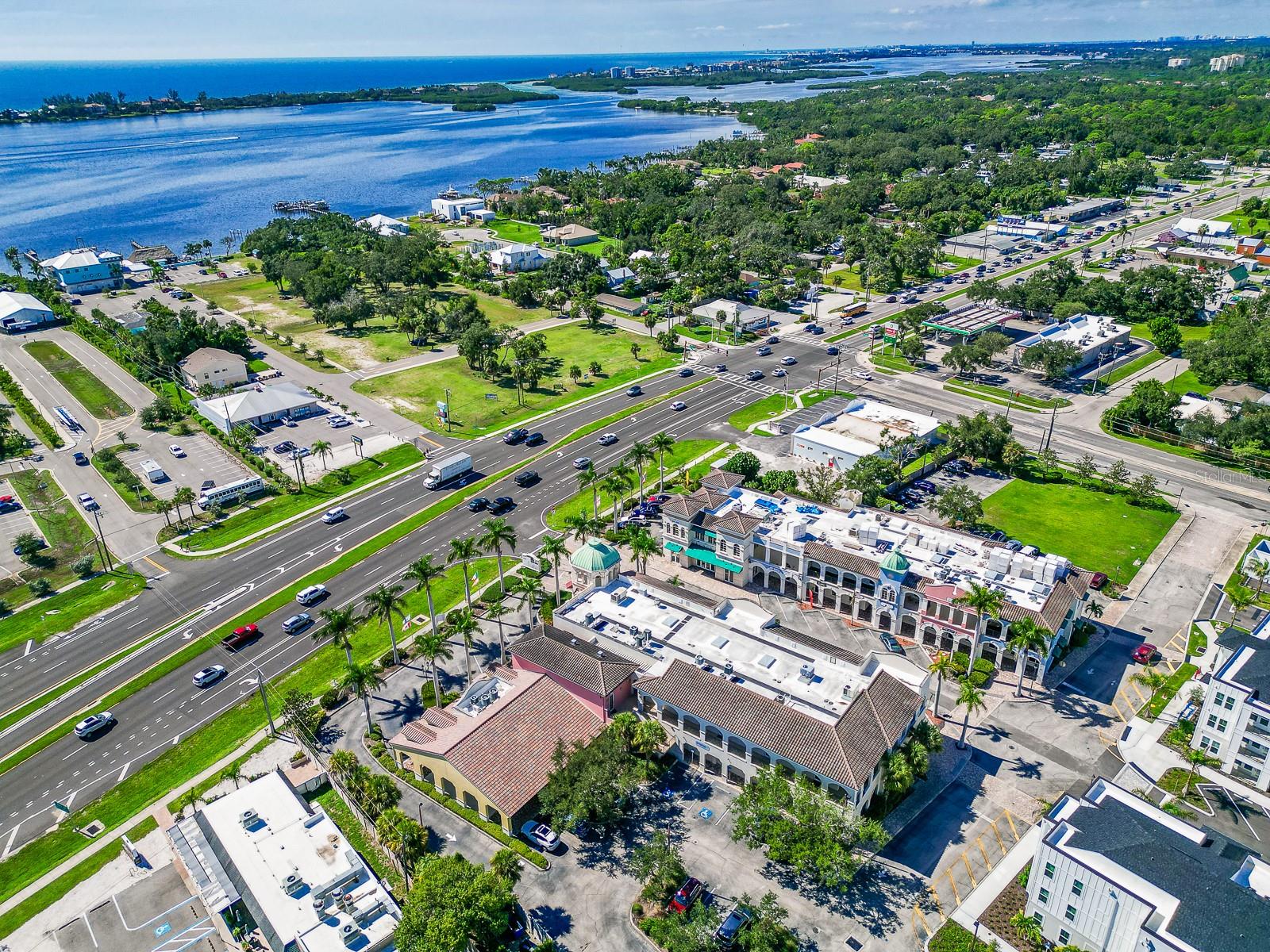 PHASE 1 OF BAY STREET - Commercial Sale