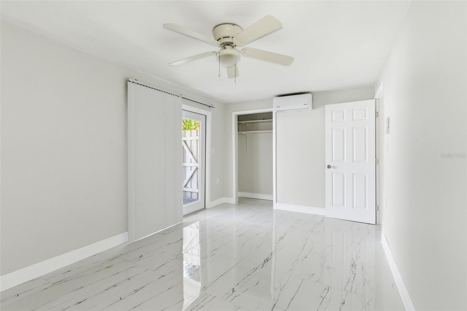 OLDSMAR COUNTRY CLUB ESTATES SEC 3 - Residential