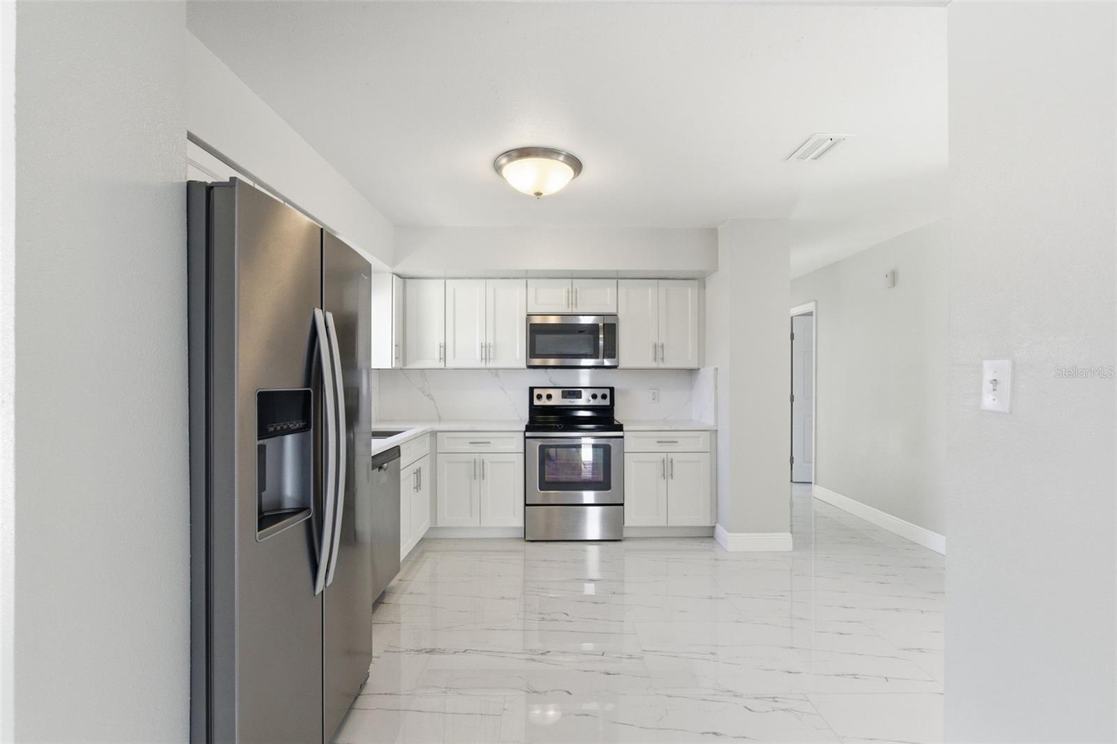 OLDSMAR COUNTRY CLUB ESTATES SEC 3 - Residential