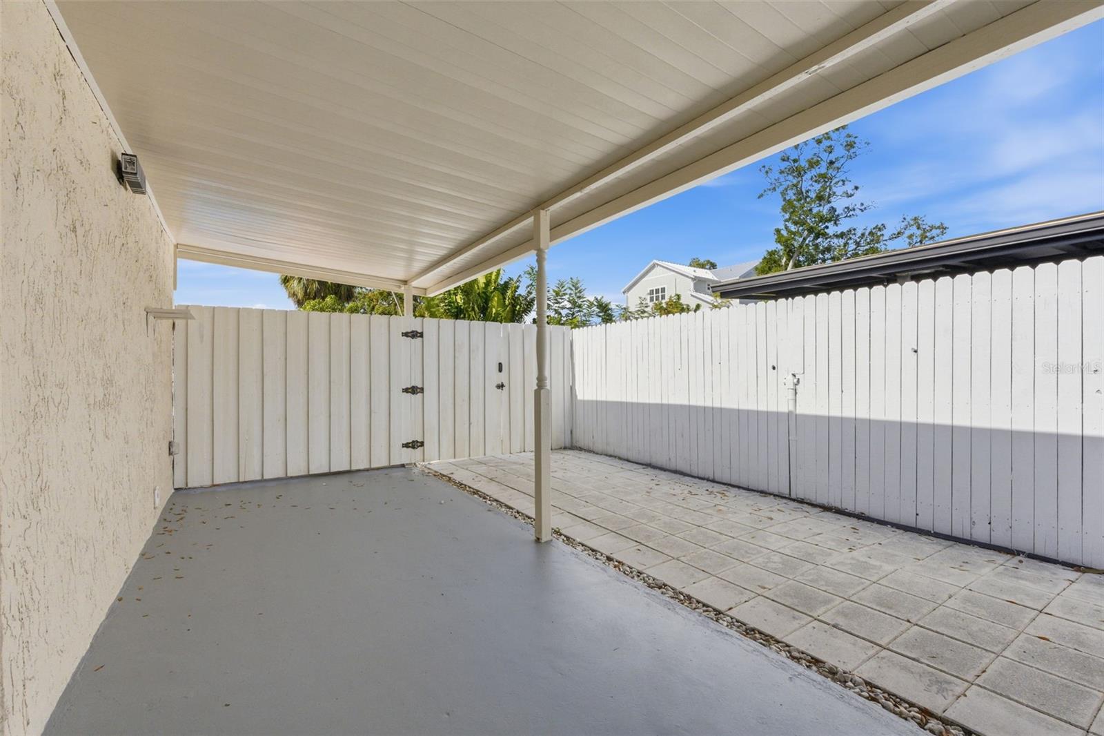 OLDSMAR COUNTRY CLUB ESTATES SEC 3 - Residential