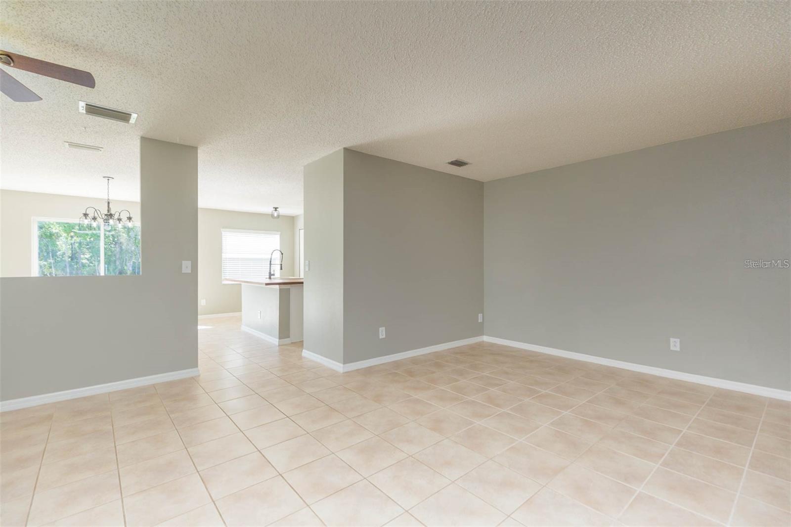 EDGEWATER AT GRAND OAKS PH 01 - Residential