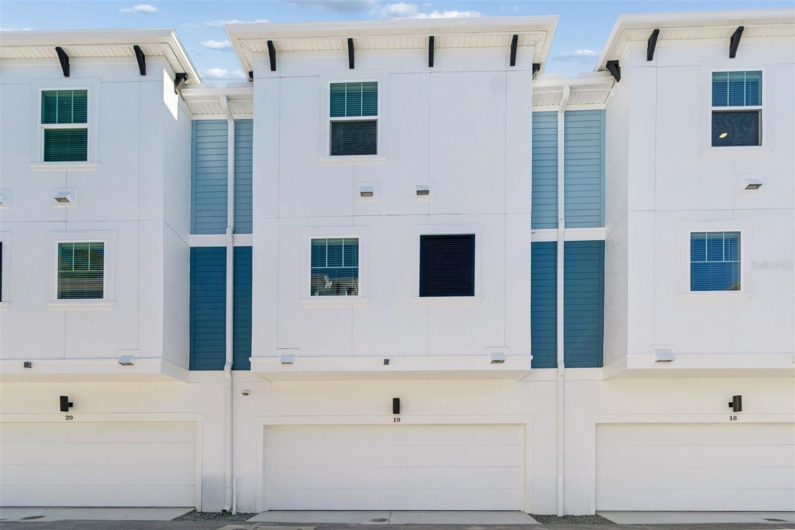 APEX AT SEMINOLE HEIGHTS - Residential