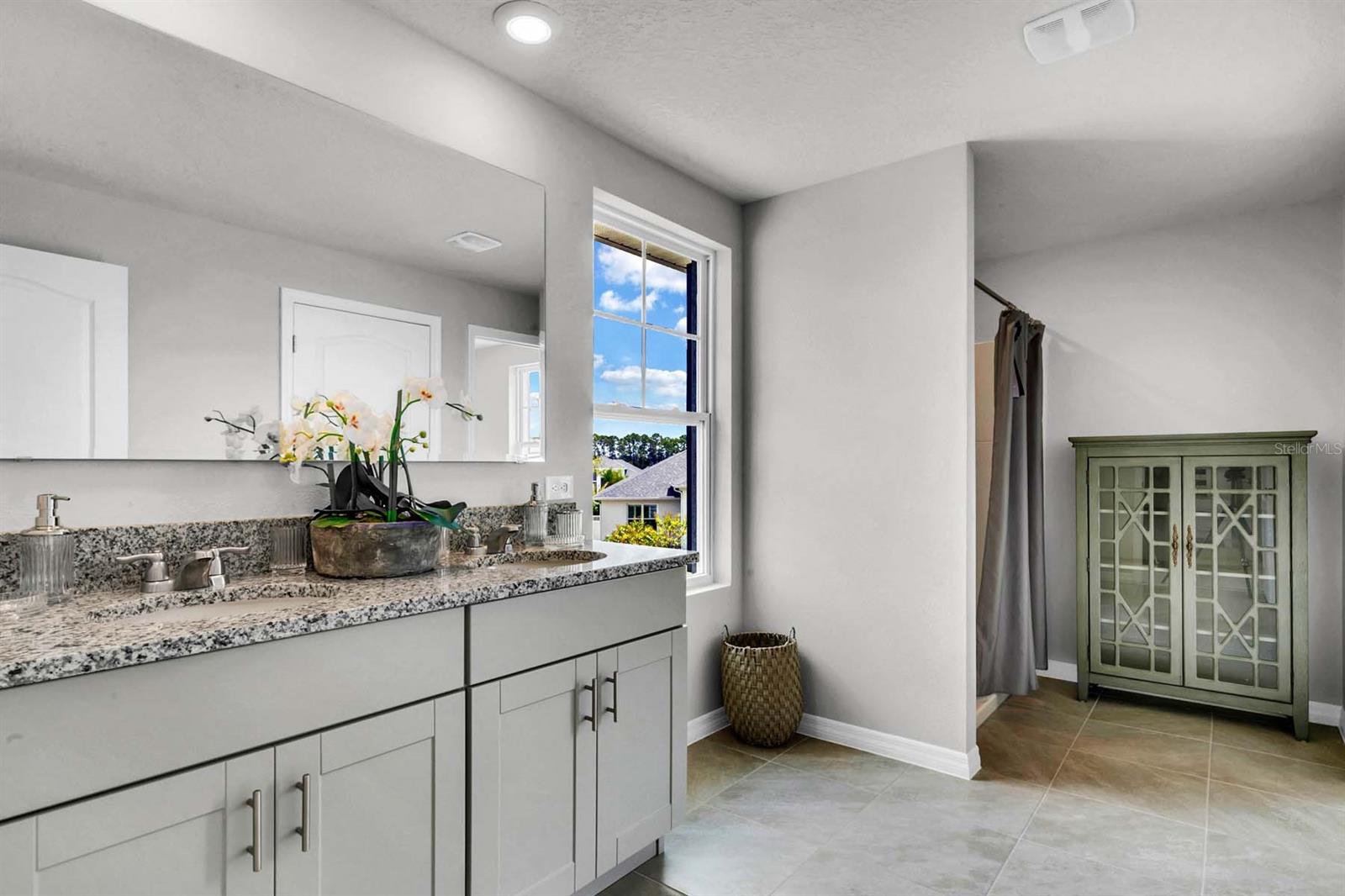 Palms-Ph 5 - Residential