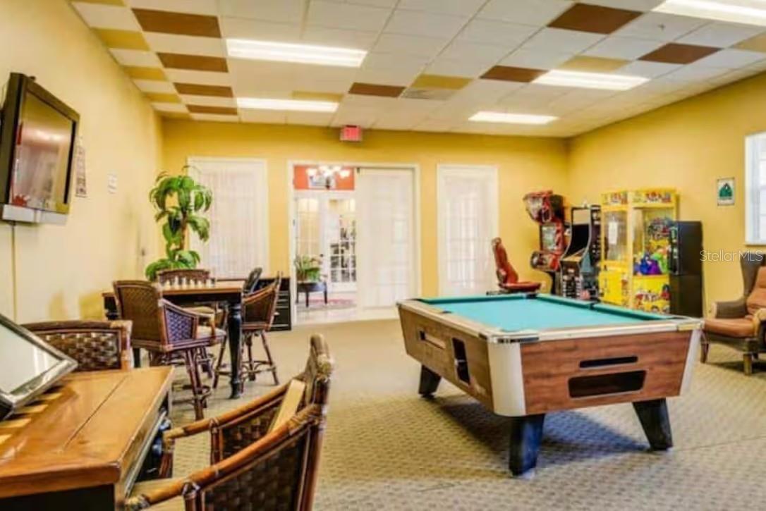 OAKWATER CONDO PH 1 - Residential