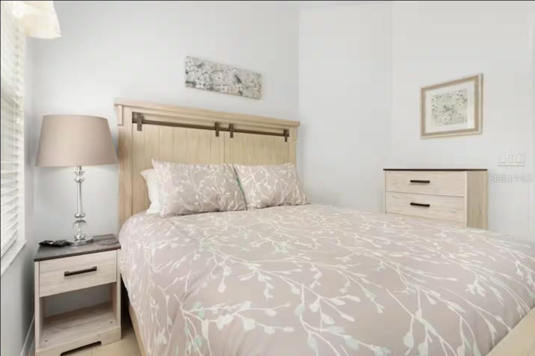 OAKWATER CONDO PH 1 - Residential