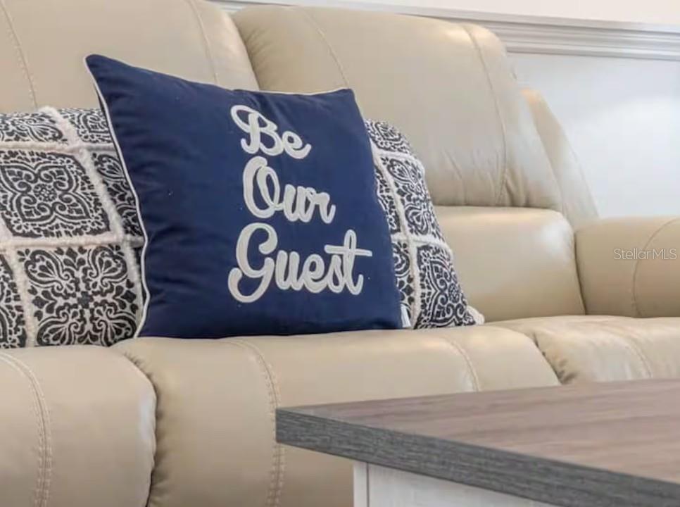 OAKWATER CONDO PH 1 - Residential