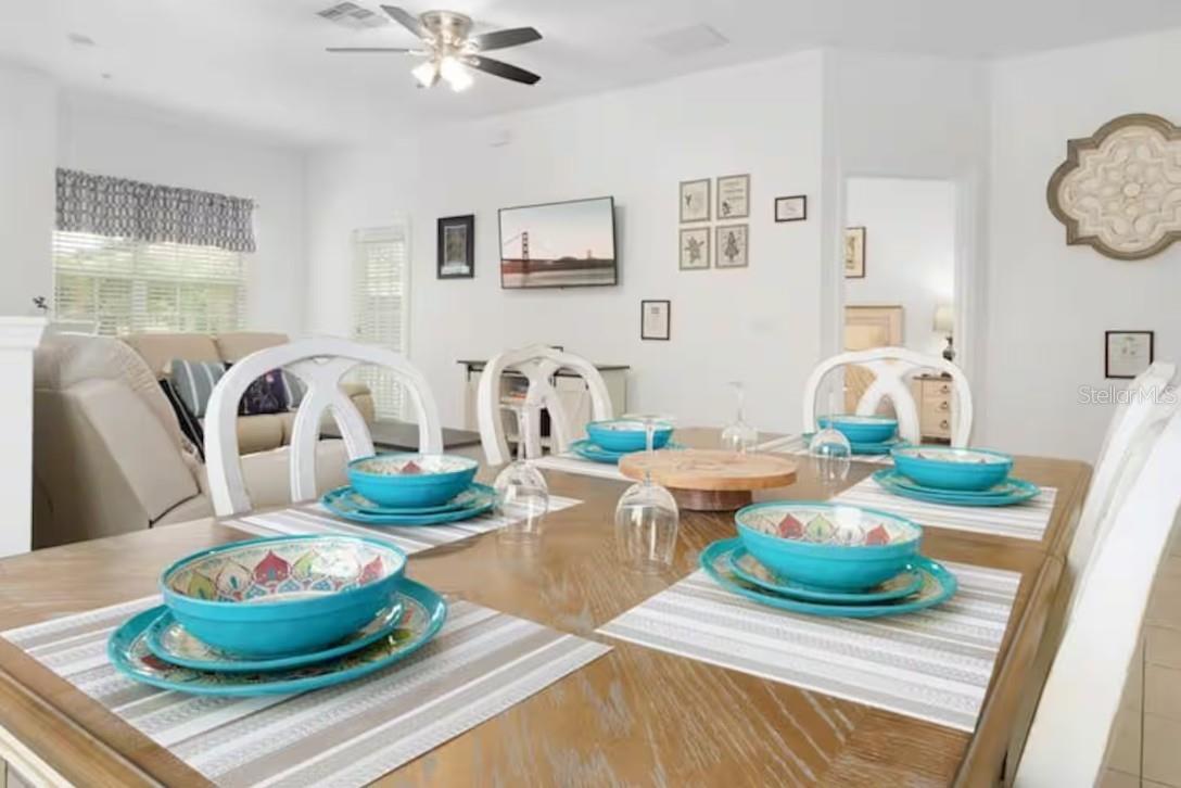 OAKWATER CONDO PH 1 - Residential