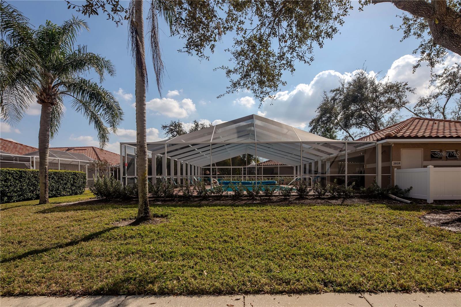 SALEM SQUARE UNIT 2 PH A - Residential