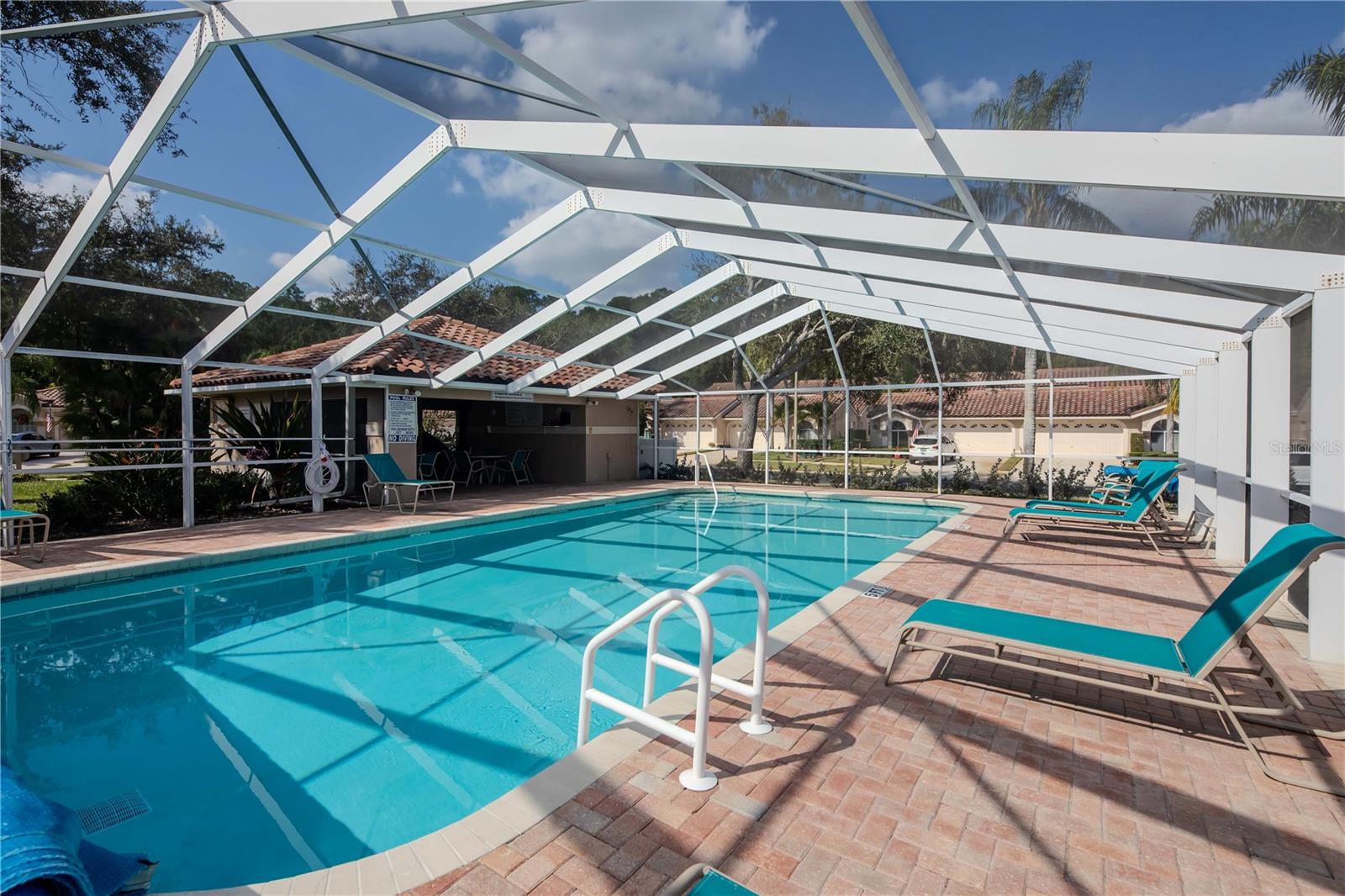 SALEM SQUARE UNIT 2 PH A - Residential